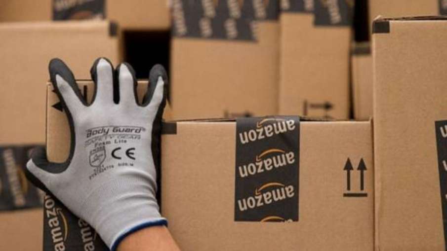 कई कंपनियां पैकिंग वाले काम देती हैं। कई कंपनियां पैकिंग वाले काम देती हैं।